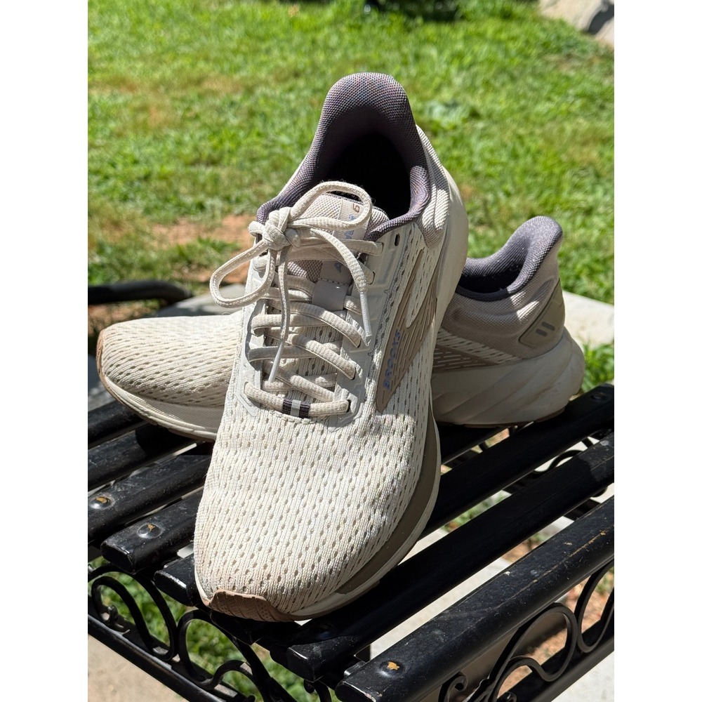 Brooks Anthem 6 Womens Running Shoes Cream Tan 1204031B131 Size 8.5 Medium B